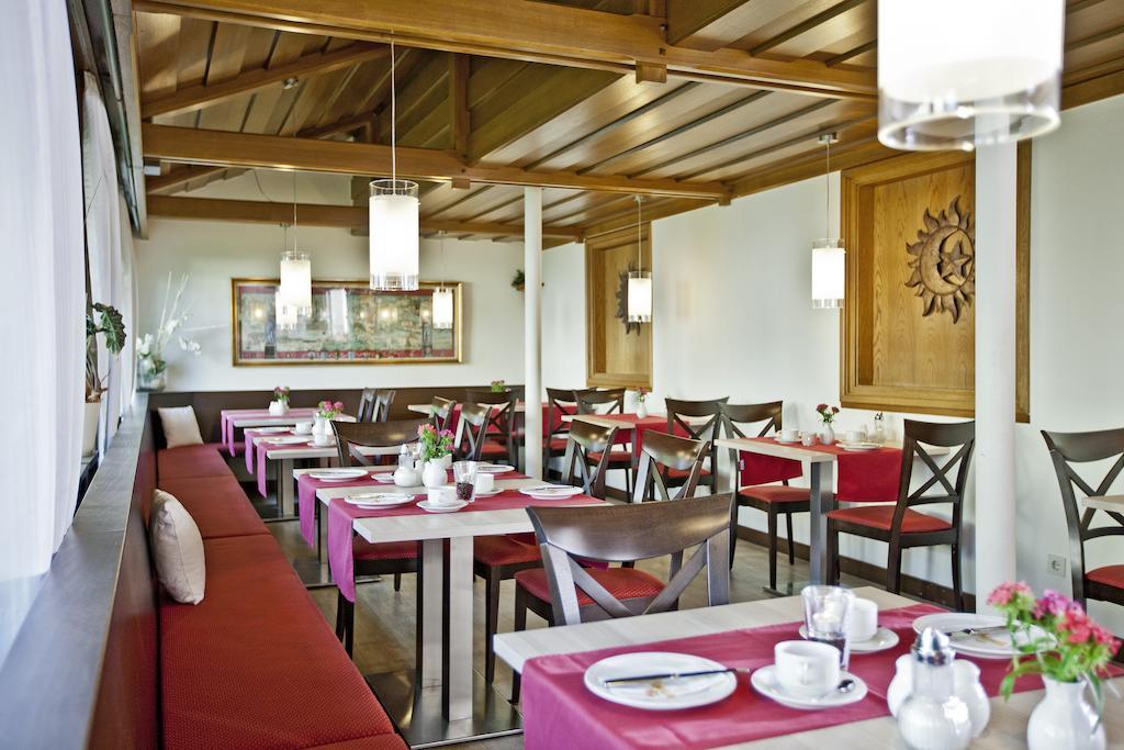 Wuermtaler Gaestehaus Грефельфинг Экстерьер фото